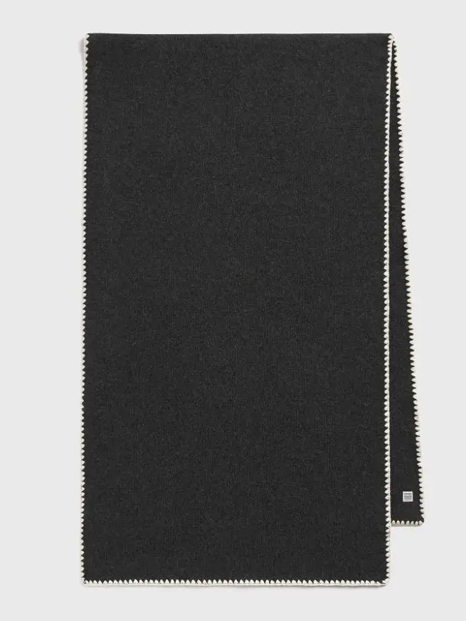 Toteme: Scarf